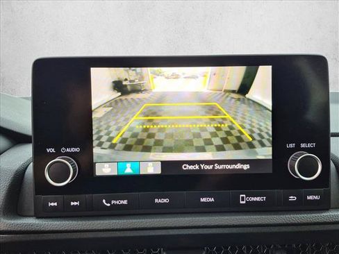 Used 2024 Honda CR-V LX image 13