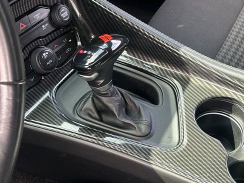 Used 2018 Dodge Challenger SXT w/ Sound Group image 19