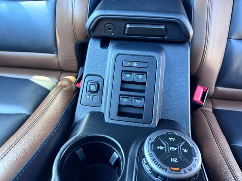 Used 2023 Ford Bronco Outer Banks w/ Sasquatch Package image 13