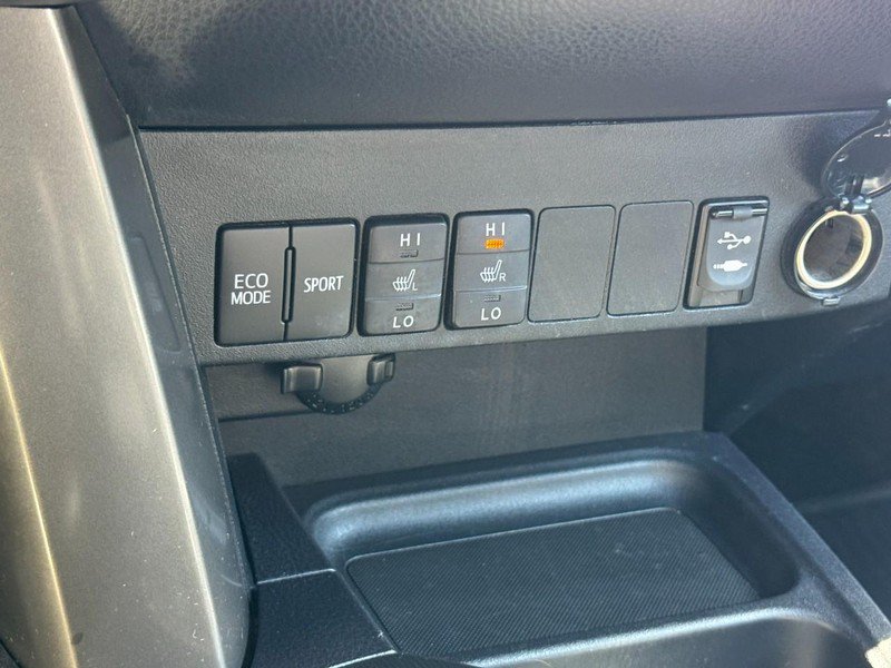 Used 2017 Toyota RAV4 SE w/ Power Extra Value Package AWD/4WD image 20