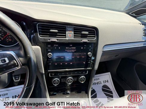 Used 2019 Volkswagen Golf 4-Door FWD image 20