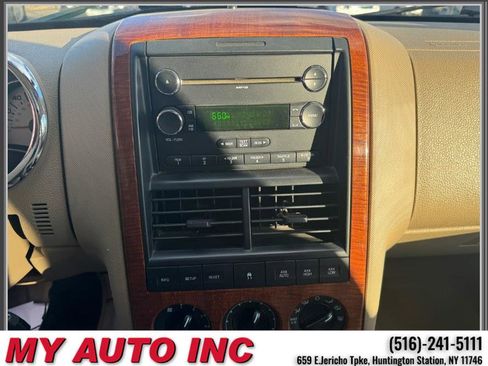 Used 2008 Ford Explorer Eddie Bauer image 17