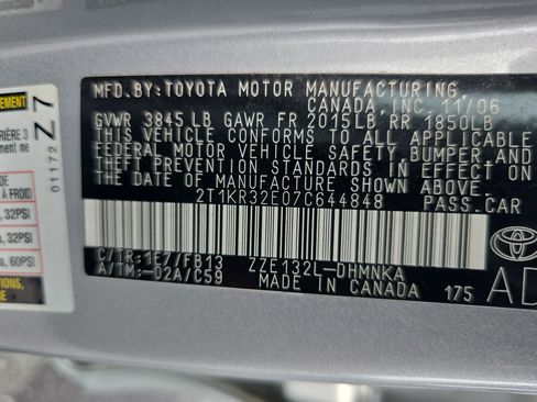 Used 2007 Toyota Matrix FWD image 35