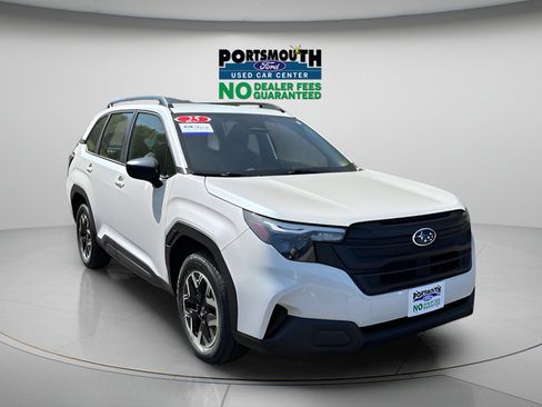 Used 2025 Subaru Forester AWD/4WD image 24