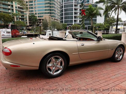 Used 1998 Jaguar XK8 Convertible image 49