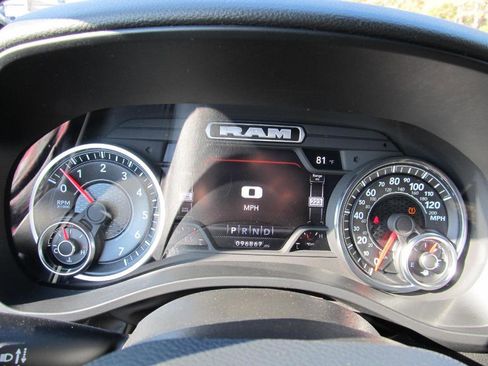 Used 2024 RAM 1500 Lone Star image 47