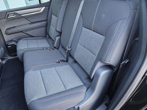 New 2026 GMC Acadia Elevation FWD image 25