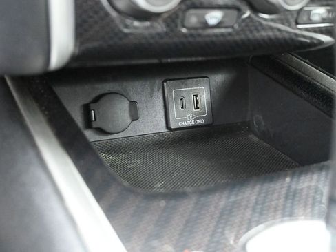 Used 2019 Nissan Pathfinder SV w/ Rock Creek Edition FWD image 23