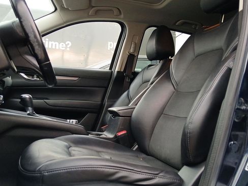 Used 2017 MAZDA CX-5 Touring w/ Preferred Equipment Package image 8