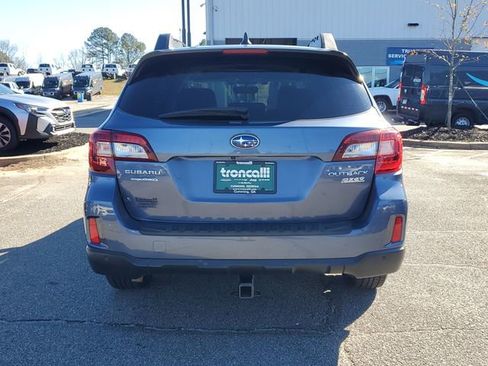Used 2017 Subaru Outback 2.5i Limited image 7