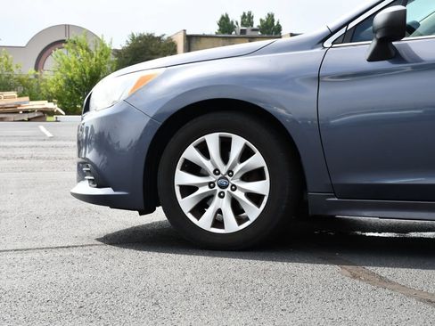 Used 2017 Subaru Legacy 2.5i w/ Alloy Wheel Package AWD/4WD image 12