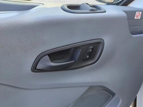 Used 2019 Ford Transit 250 148 Low Roof image 8