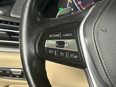 Used 2019 BMW X5 xDrive40i w/ Premium Package 2 AWD/4WD image 25