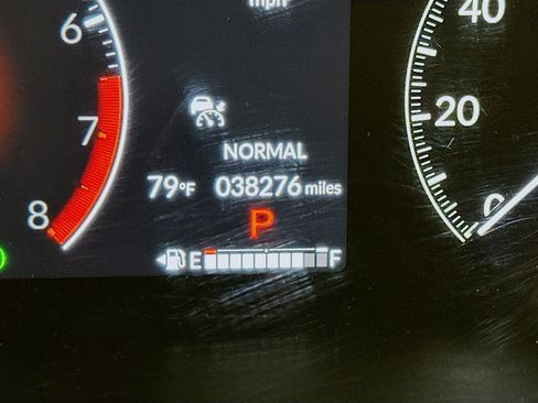Used 2025 Honda CR-V LX image 19