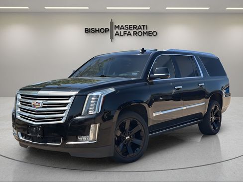 Used 2020 Cadillac Escalade ESV Platinum AWD/4WD image 2