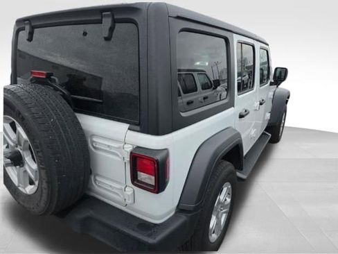 Used 2023 Jeep Wrangler Sport S image 4