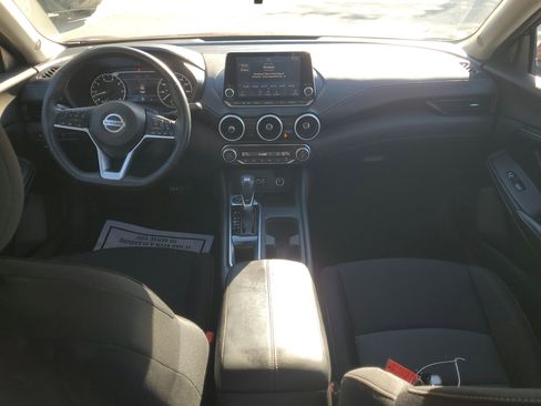 Used 2021 Nissan Sentra SV image 14