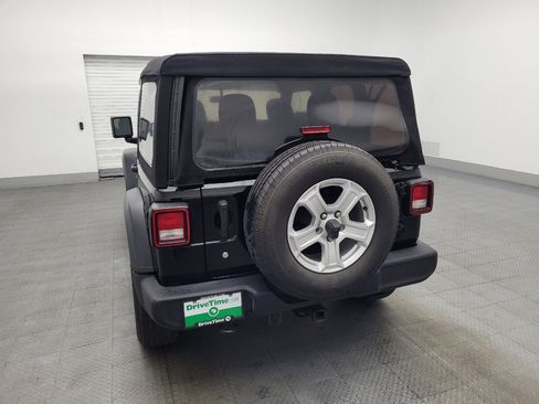 Used 2020 Jeep Wrangler Sport S image 6