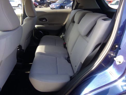 Used 2017 Honda HR-V EX image 36