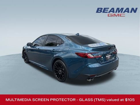 Used 2026 Toyota Camry SE FWD image 5