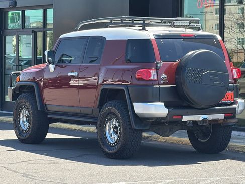 Used 2008 Toyota FJ Cruiser 4WD image 8