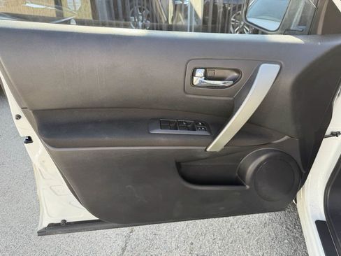 Used 2013 Nissan Rogue S w/ Special Edition Pkg AWD/4WD image 15
