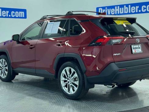 Used 2020 Toyota RAV4 XLE Premium image 44