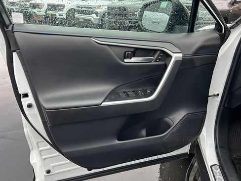 Used 2023 Toyota RAV4 XSE image 22