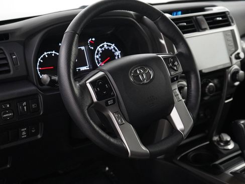 Used 2024 Toyota 4Runner SR5 Premium image 22