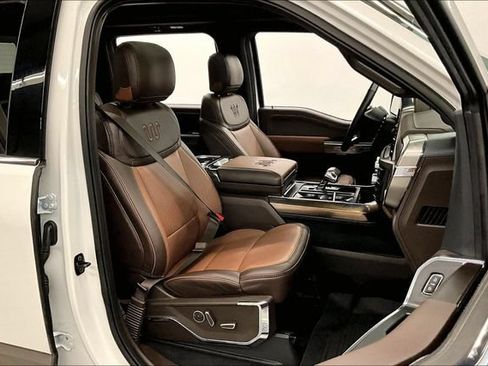 Used 2025 Ford F150 King Ranch AWD/4WD image 8