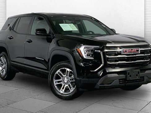 Used 2025 GMC Terrain Elevation AWD/4WD image 1