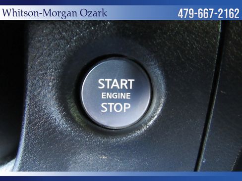 Used 2022 Nissan Frontier SV image 32