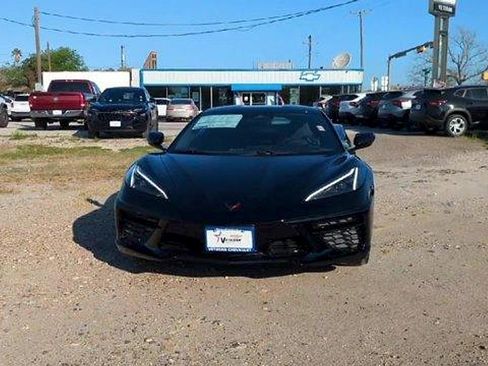 New 2026 Chevrolet Corvette Stingray Coupe w/ 1LT RWD image 3