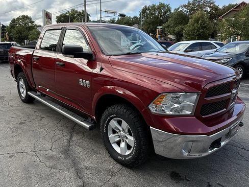 Used 2015 RAM 1500 Outdoorsman image 9