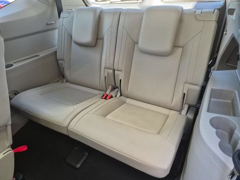Used 2021 Volkswagen Atlas SEL AWD/4WD image 24