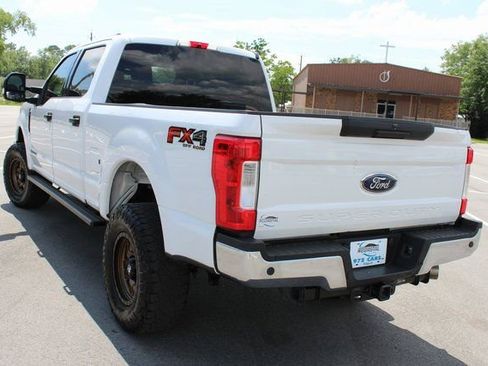 Used 2019 Ford F250 XLT w/ XLT Value Package image 10