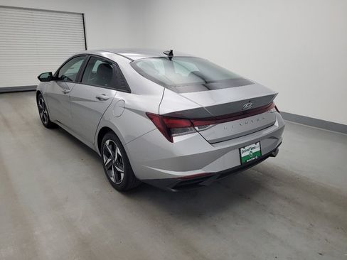 Used 2023 Hyundai Elantra SEL w/ Convenience Package FWD image 5