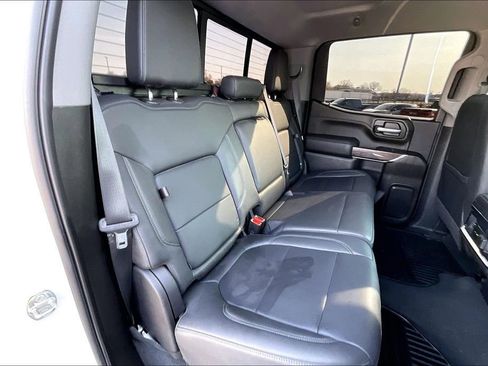 Used 2022 Chevrolet Silverado 1500 LTZ image 35