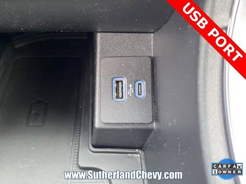 Used 2024 Ford Edge Titanium image 32