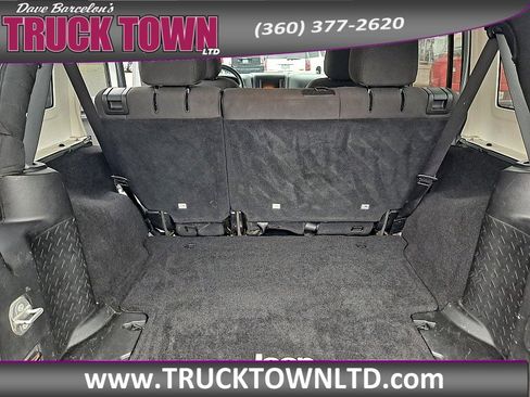 Used 2017 Jeep Wrangler Unlimited Sport w/ Quick Order Package 24S image 15