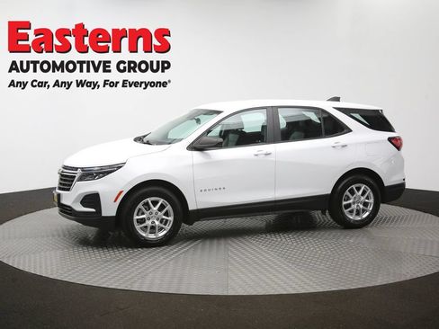 Used 2022 Chevrolet Equinox LS FWD image 56