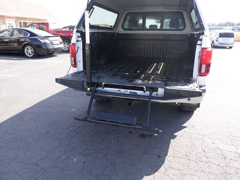 Used 2018 Ford F150 Lariat image 11