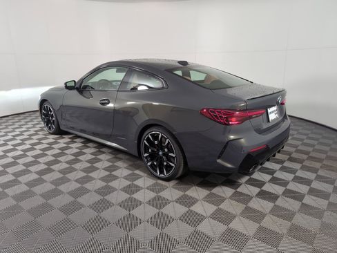 Used 2026 BMW 430i Coupe w/ M Sport Package image 3