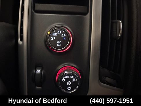 Used 2015 GMC Sierra 1500 SLE w/ SLE Value Package AWD/4WD image 13