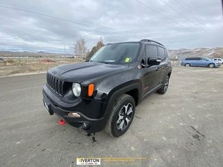 Used 2022 Jeep Renegade Trailhawk video 1