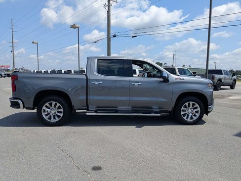 Used 2021 Chevrolet Silverado 1500 LTZ w/ Safety Package II AWD/4WD image 3