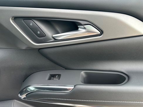 New 2026 Chevrolet Traverse LT w/ Sun and Wheel Package image 21