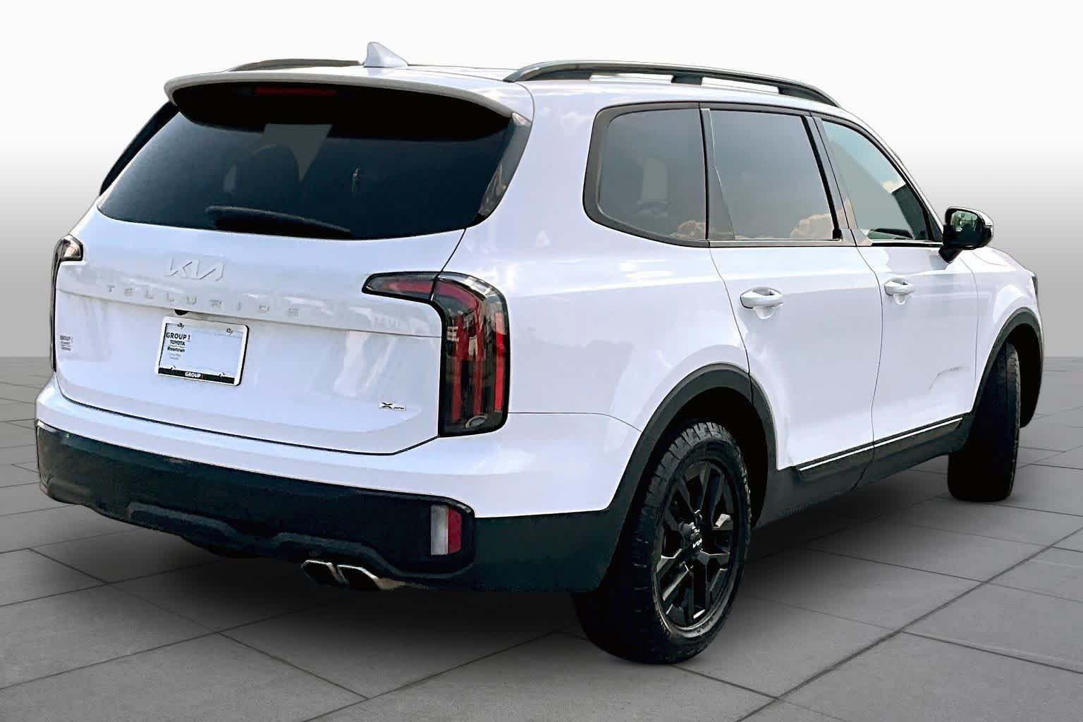 Used 2024 Kia Telluride SX Prestige X-Pro AWD/4WD image 12
