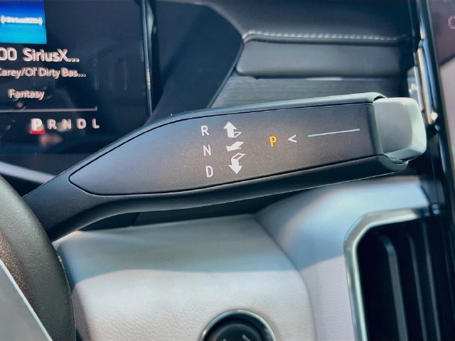 New 2027 GMC Acadia Denali FWD image 12
