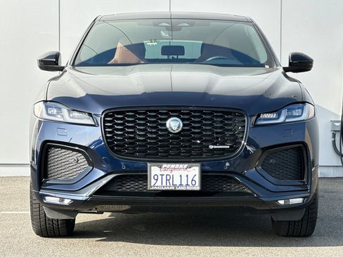 Used 2025 Jaguar F-PACE R-Dynamic S image 8